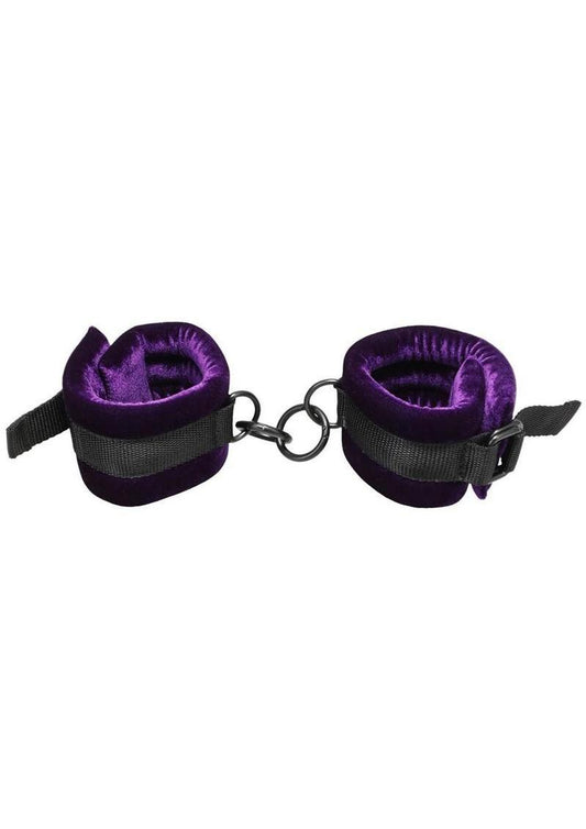 restraint cuff attachment ring close up