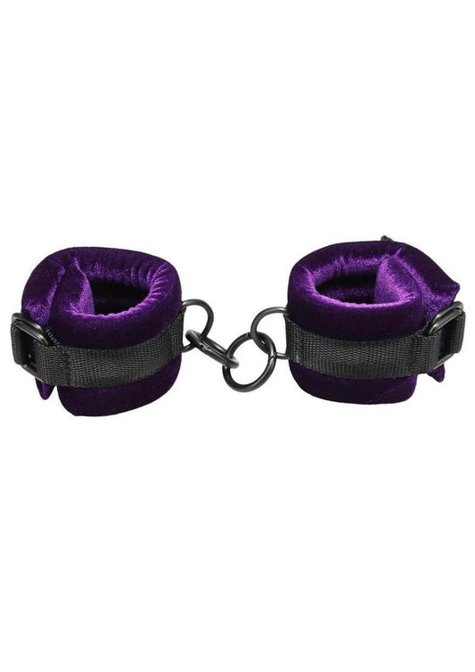 restraint cuff attachment ring close up