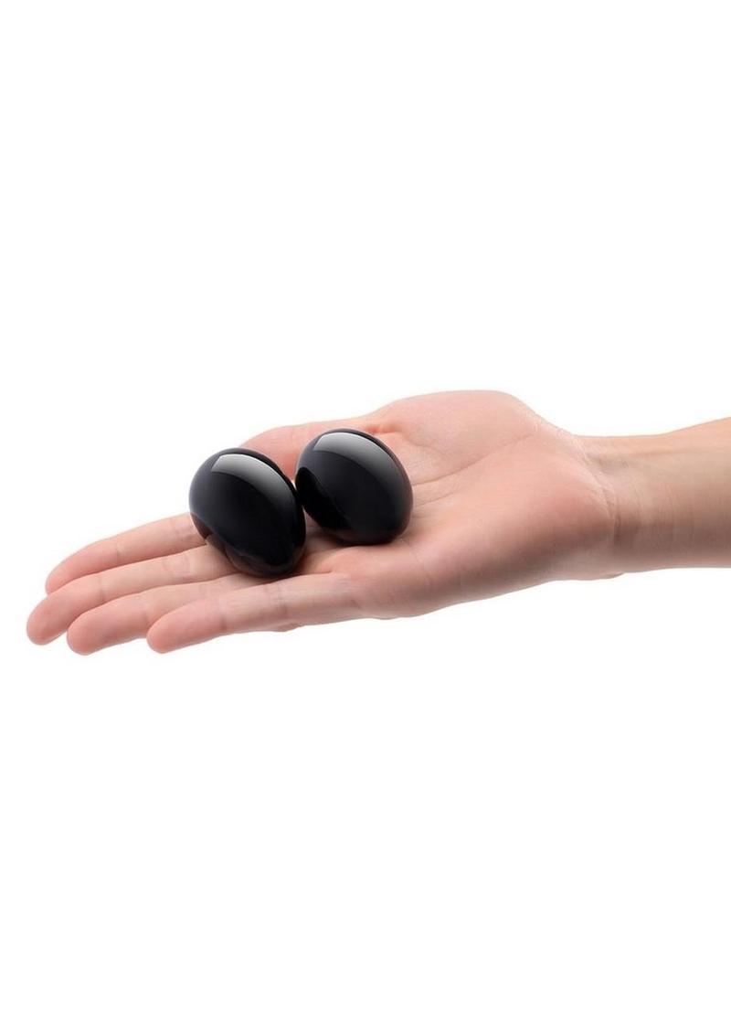 Le Wand Crystal Yoni Eggs Silicone Kegal Balls - Black Obsidian - Black