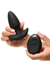waterproof silicone plug designed for hands free pleasure