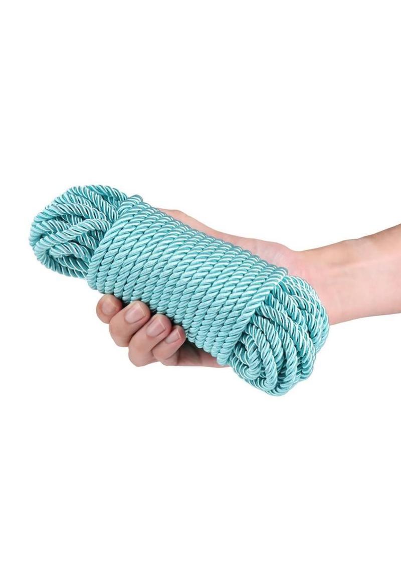 Green rope tie product shot