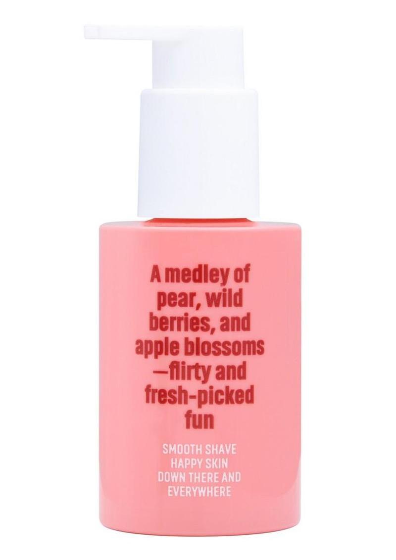 berry fragrance grooming bottle shot