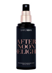 GET LOST BETWEEN THE SHEETS WITH YOU. A VIVACIOUS TROPICAL-FLORAL FRAGRANCE