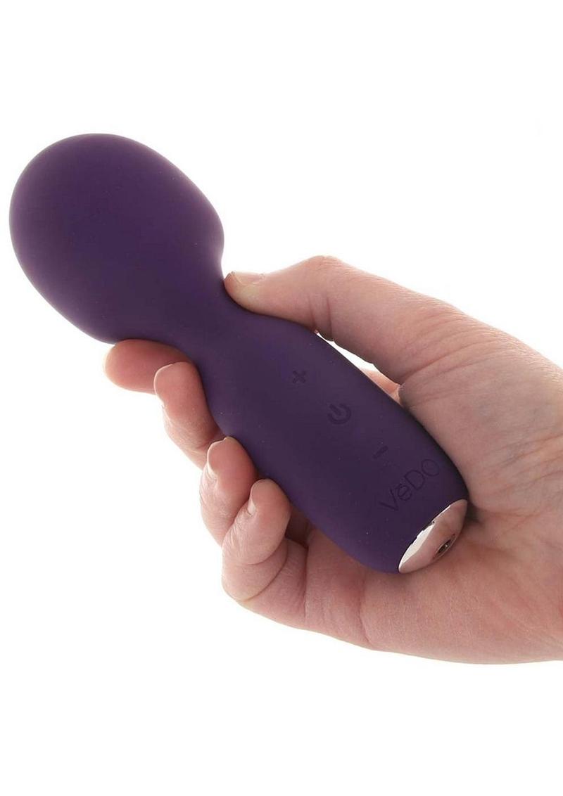 waterproof mini wand for targeted stimulation
