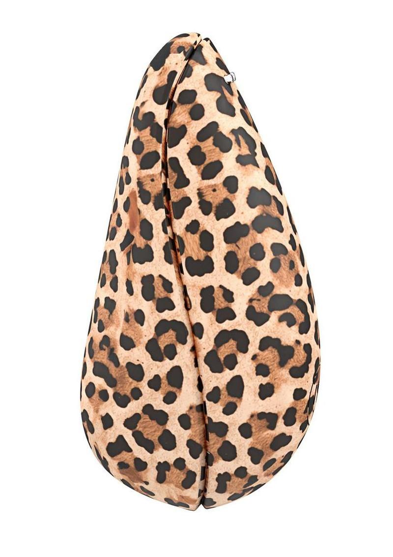 rechargeable clit toy with case