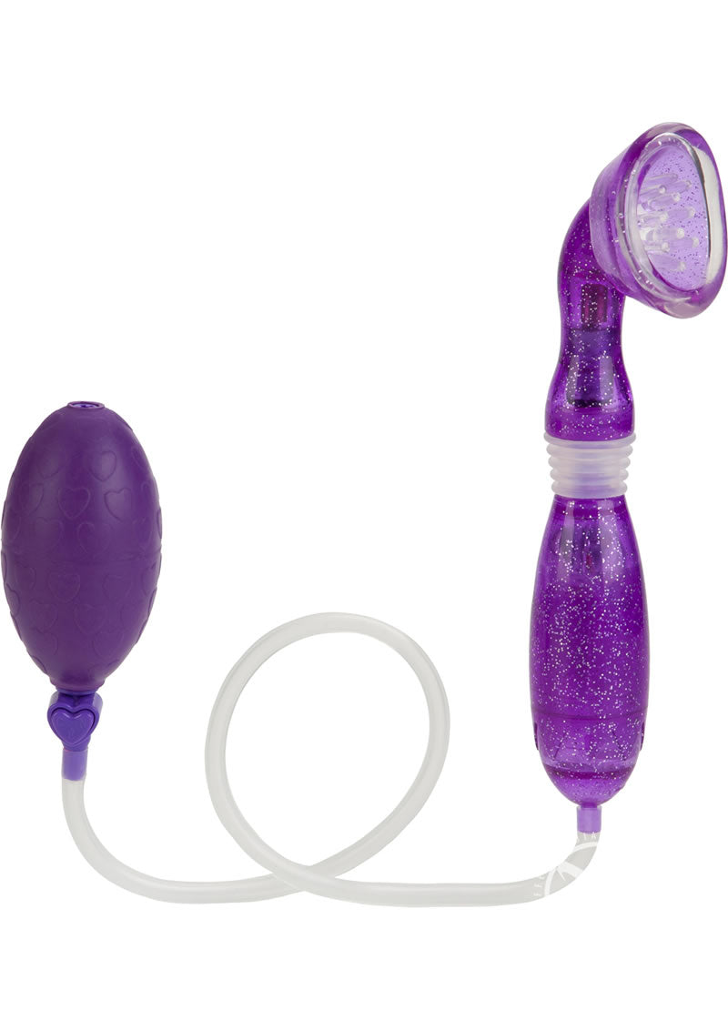 Intimate clitoral pump designed for women seeking deep stimulation and satisfaction